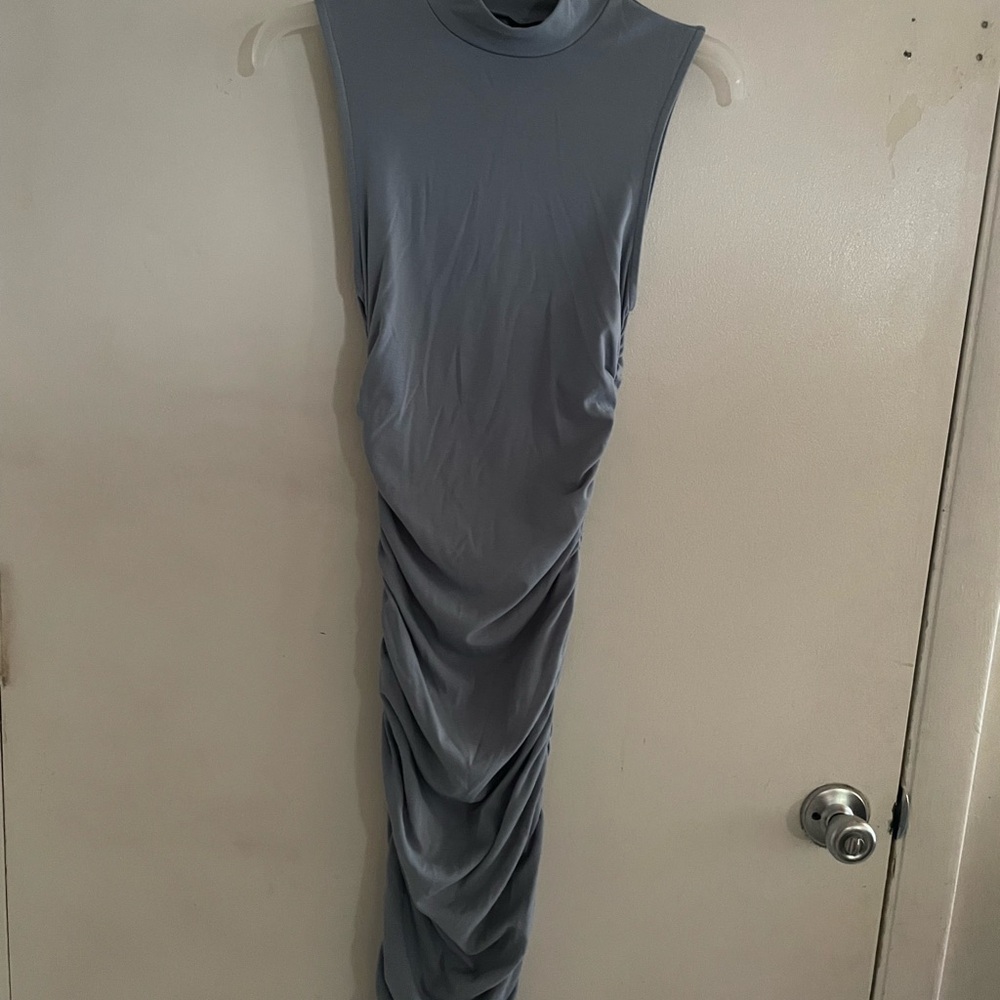 Elegant Gray Sleeveless Dress